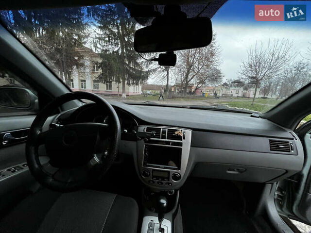 Зеленый Шевроле Лачетти, объемом двигателя 1.8 л и пробегом 260 тыс. км за 4400 $, фото 7 на Automoto.ua