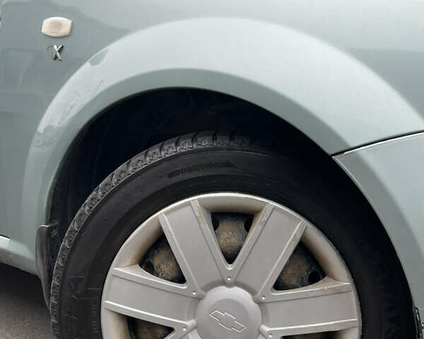 Зеленый Шевроле Лачетти, объемом двигателя 0 л и пробегом 250 тыс. км за 3699 $, фото 6 на Automoto.ua