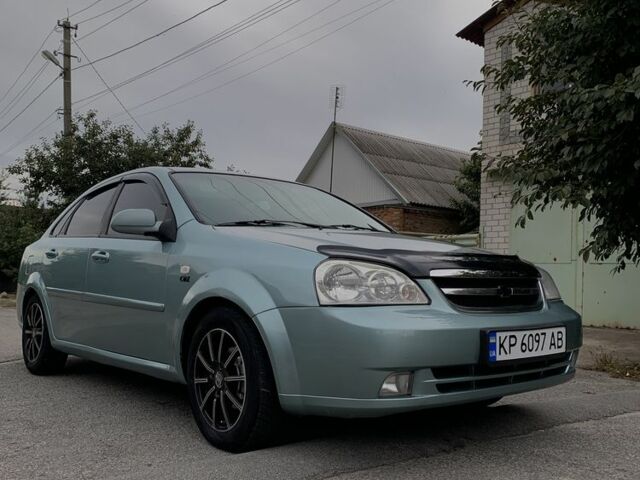 Зеленый Шевроле Лачетти, объемом двигателя 1.8 л и пробегом 240 тыс. км за 4700 $, фото 1 на Automoto.ua