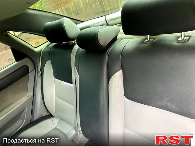 Зелений Шевроле Лачетті, об'ємом двигуна 1.6 л та пробігом 274 тис. км за 4300 $, фото 12 на Automoto.ua