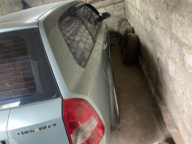 Зеленый Шевроле Лачетти, объемом двигателя 2 л и пробегом 30 тыс. км за 3580 $, фото 2 на Automoto.ua