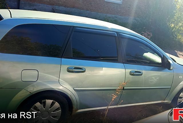 Зеленый Шевроле Лачетти, объемом двигателя 1.8 л и пробегом 250 тыс. км за 1600 $, фото 3 на Automoto.ua