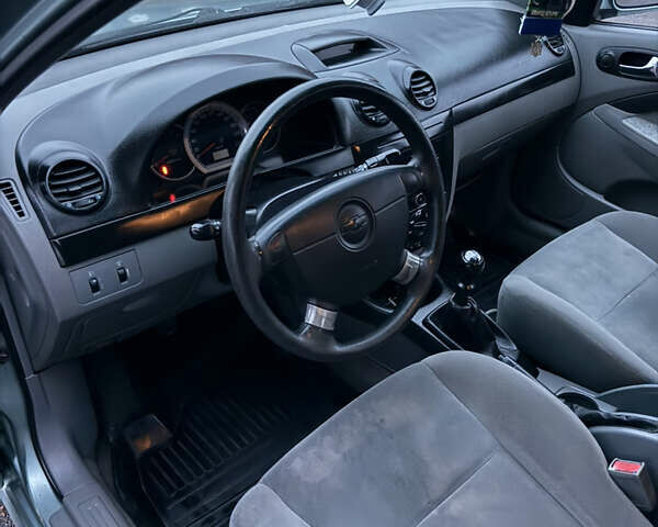 Зеленый Шевроле Лачетти, объемом двигателя 1.8 л и пробегом 276 тыс. км за 3400 $, фото 8 на Automoto.ua