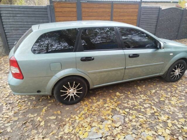 Зелений Шевроле Лачетті, об'ємом двигуна 1.8 л та пробігом 235 тис. км за 2500 $, фото 3 на Automoto.ua