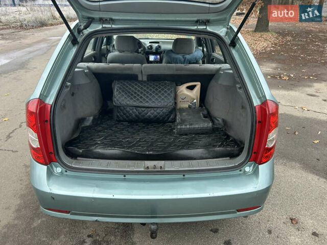 Зеленый Шевроле Лачетти, объемом двигателя 1.8 л и пробегом 277 тыс. км за 3200 $, фото 6 на Automoto.ua