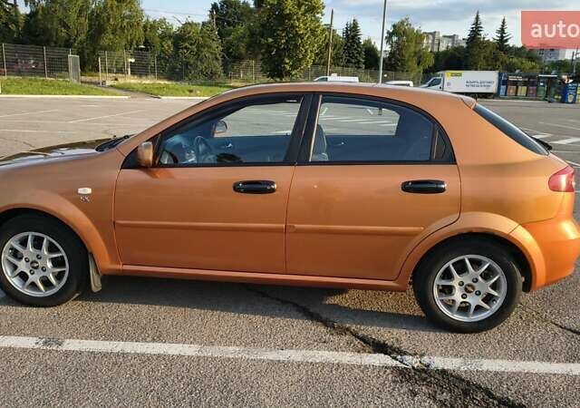 Оранжевый Шевроле Лачетти, объемом двигателя 2 л и пробегом 272 тыс. км за 3400 $, фото 14 на Automoto.ua
