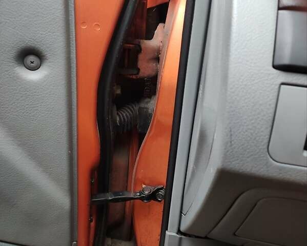 Оранжевый Шевроле Лачетти, объемом двигателя 1.6 л и пробегом 70 тыс. км за 5150 $, фото 70 на Automoto.ua