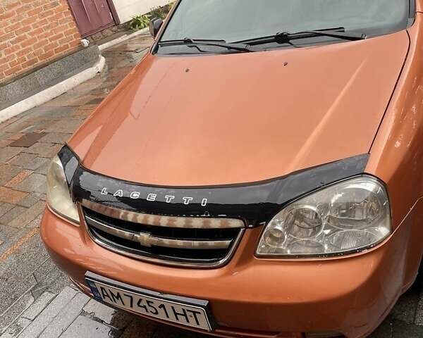 Помаранчевий Шевроле Лачетті, об'ємом двигуна 1.6 л та пробігом 300 тис. км за 2800 $, фото 4 на Automoto.ua