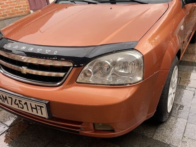 Помаранчевий Шевроле Лачетті, об'ємом двигуна 1.6 л та пробігом 300 тис. км за 2800 $, фото 6 на Automoto.ua