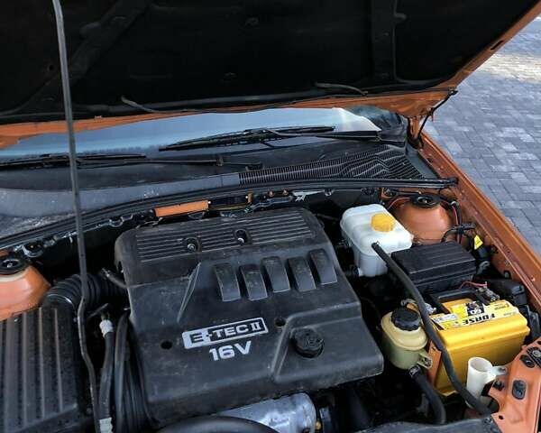 Оранжевый Шевроле Лачетти, объемом двигателя 1.6 л и пробегом 285 тыс. км за 3499 $, фото 22 на Automoto.ua