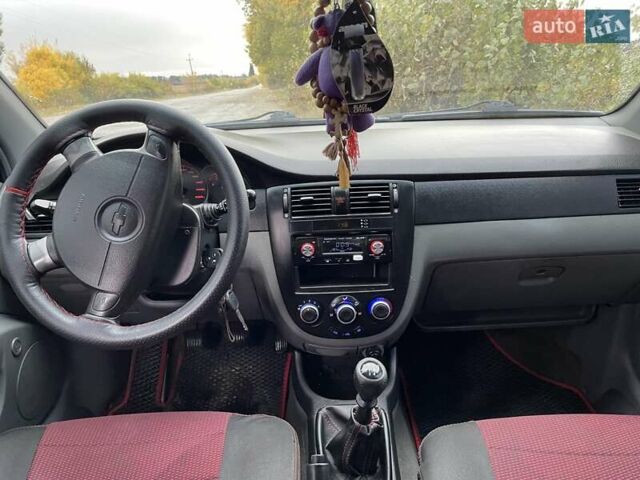 Оранжевый Шевроле Лачетти, объемом двигателя 1.8 л и пробегом 159 тыс. км за 5500 $, фото 2 на Automoto.ua