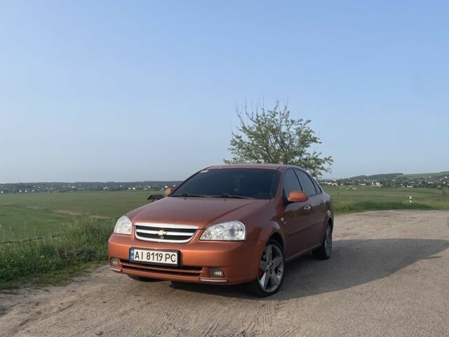 Оранжевый Шевроле Лачетти, объемом двигателя 1.8 л и пробегом 159 тыс. км за 5500 $, фото 1 на Automoto.ua