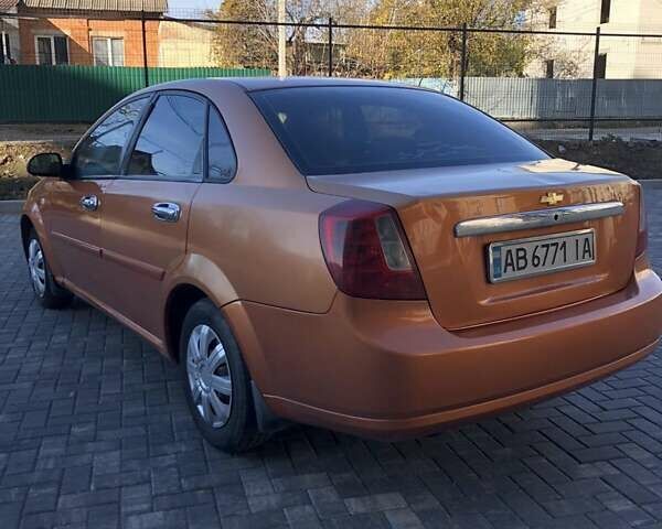 Оранжевый Шевроле Лачетти, объемом двигателя 1.6 л и пробегом 285 тыс. км за 3499 $, фото 8 на Automoto.ua