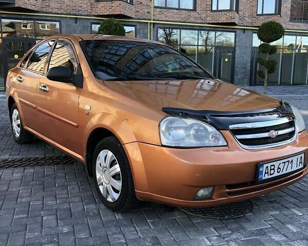 Оранжевый Шевроле Лачетти, объемом двигателя 1.6 л и пробегом 285 тыс. км за 3499 $, фото 5 на Automoto.ua
