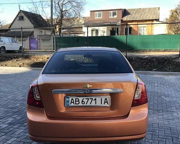 Оранжевый Шевроле Лачетти, объемом двигателя 1.6 л и пробегом 285 тыс. км за 3499 $, фото 16 на Automoto.ua