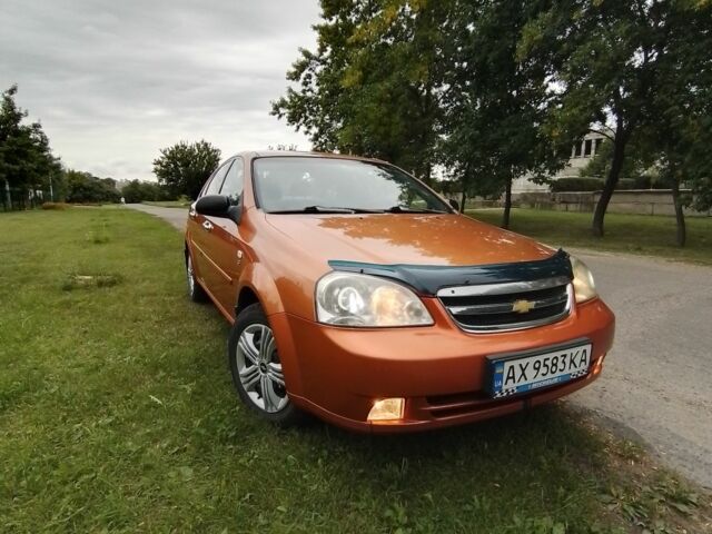 Оранжевый Шевроле Лачетти, объемом двигателя 1.6 л и пробегом 160 тыс. км за 2500 $, фото 5 на Automoto.ua