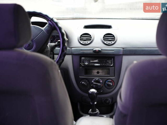 Оранжевый Шевроле Лачетти, объемом двигателя 1.8 л и пробегом 300 тыс. км за 3302 $, фото 18 на Automoto.ua