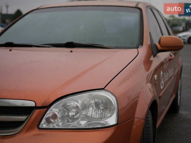 Оранжевый Шевроле Лачетти, объемом двигателя 1.8 л и пробегом 300 тыс. км за 3302 $, фото 24 на Automoto.ua