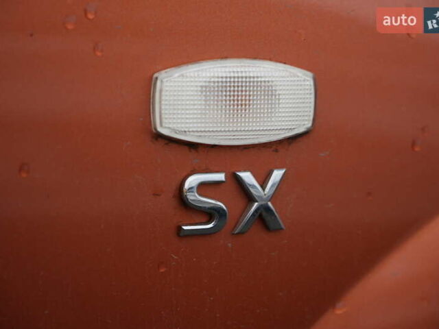 Оранжевый Шевроле Лачетти, объемом двигателя 1.8 л и пробегом 300 тыс. км за 3302 $, фото 3 на Automoto.ua