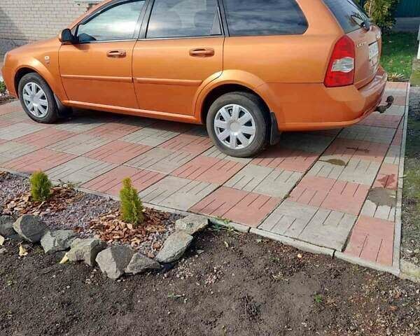 Оранжевый Шевроле Лачетти, объемом двигателя 1.8 л и пробегом 270 тыс. км за 5300 $, фото 11 на Automoto.ua