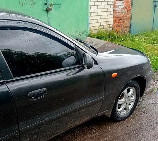 Чорний Шевроле Ланос, об'ємом двигуна 1.5 л та пробігом 210 тис. км за 1500 $, фото 1 на Automoto.ua