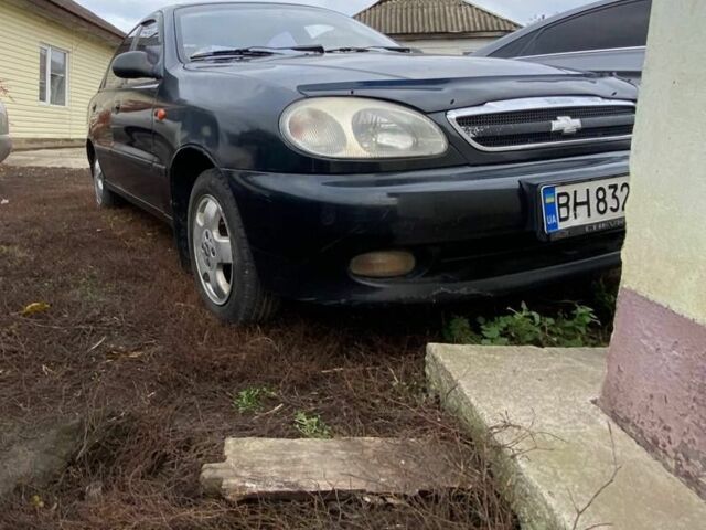 Черный Шевроле Ланос, объемом двигателя 1.5 л и пробегом 200 тыс. км за 2800 $, фото 2 на Automoto.ua