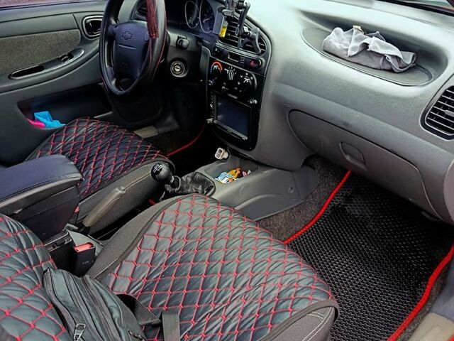 Червоний Шевроле Ланос, об'ємом двигуна 1.5 л та пробігом 221 тис. км за 3000 $, фото 5 на Automoto.ua