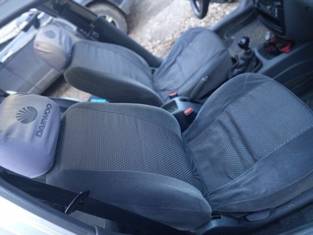 Серый Шевроле Ланос, объемом двигателя 1 л и пробегом 300 тыс. км за 1800 $, фото 4 на Automoto.ua