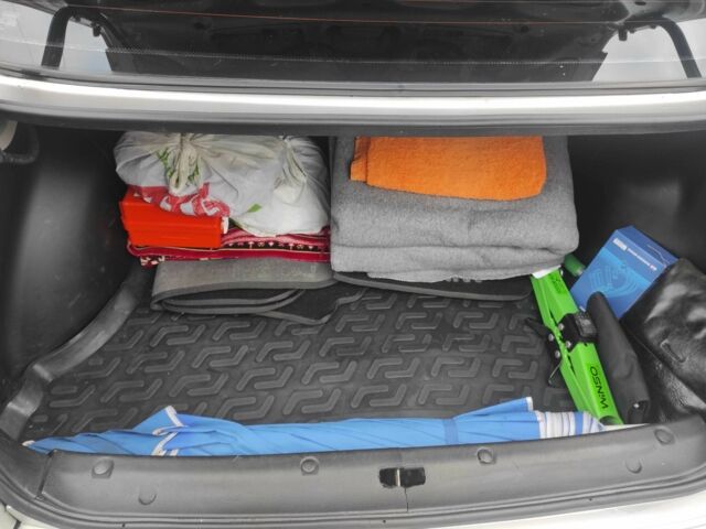 Сірий Шевроле Ланос, об'ємом двигуна 1.5 л та пробігом 200 тис. км за 1750 $, фото 2 на Automoto.ua