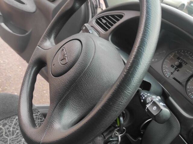 Сірий Шевроле Ланос, об'ємом двигуна 1.5 л та пробігом 200 тис. км за 1750 $, фото 4 на Automoto.ua