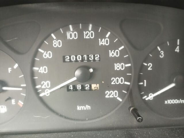 Сірий Шевроле Ланос, об'ємом двигуна 1.5 л та пробігом 200 тис. км за 2600 $, фото 9 на Automoto.ua