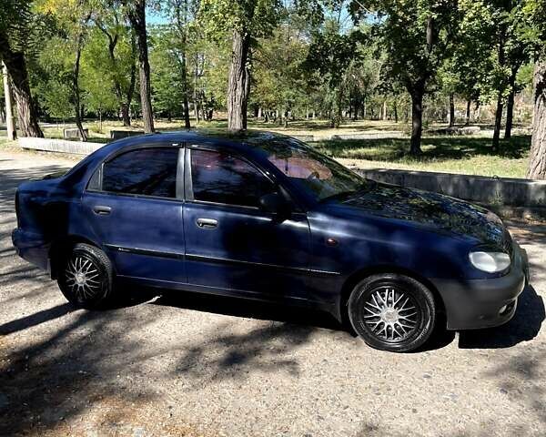 Синий Шевроле Ланос, объемом двигателя 1.5 л и пробегом 204 тыс. км за 2900 $, фото 3 на Automoto.ua