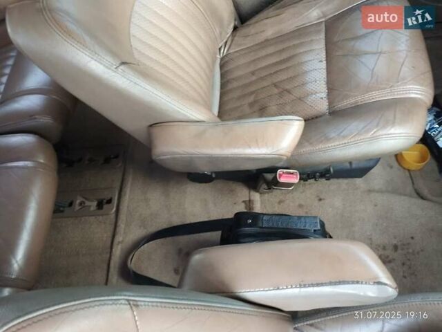 Белый Шевроле Люмина, объемом двигателя 3.1 л и пробегом 333 тыс. км за 2900 $, фото 5 на Automoto.ua