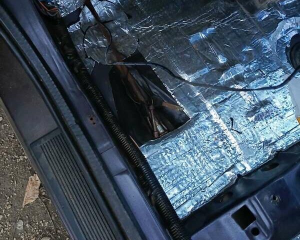 Фиолетовый Шевроле Люмина, объемом двигателя 3.1 л и пробегом 300 тыс. км за 3000 $, фото 7 на Automoto.ua