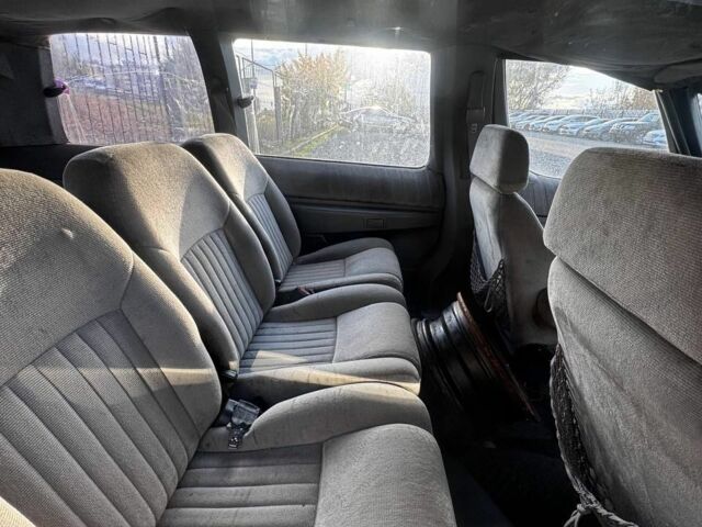 Красный Шевроле Люмина, объемом двигателя 0 л и пробегом 222 тыс. км за 850 $, фото 6 на Automoto.ua