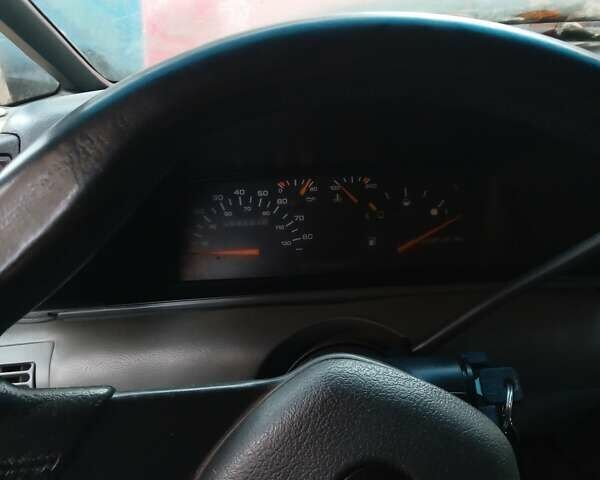 Красный Шевроле Люмина, объемом двигателя 3.1 л и пробегом 600 тыс. км за 2000 $, фото 9 на Automoto.ua