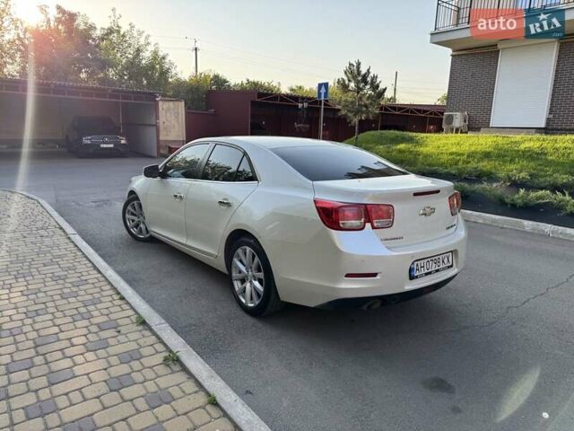 Шевроле Малибу 2012 в Запорожье на Automoto.ua Белый Шевроле Малибу, объемом двигателя 2.4 л и пробегом 285 тыс. км за 8800 $, фото 11 на Automoto.ua