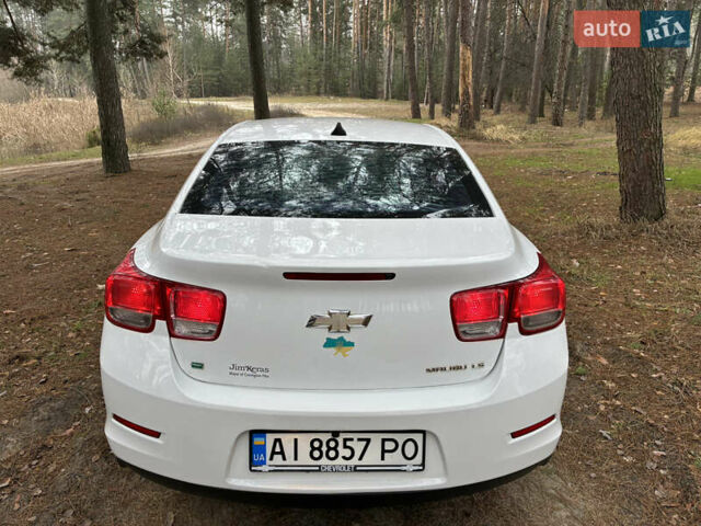 Белый Шевроле Малибу, объемом двигателя 2.46 л и пробегом 167 тыс. км за 8500 $, фото 19 на Automoto.ua