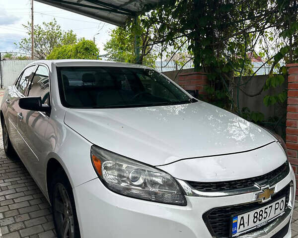 Шевроле Малибу 2014 в Ставище на Automoto.ua Белый Шевроле Малибу, объемом двигателя 2.46 л и пробегом 166 тыс. км за 7700 $, фото 32 на Automoto.ua