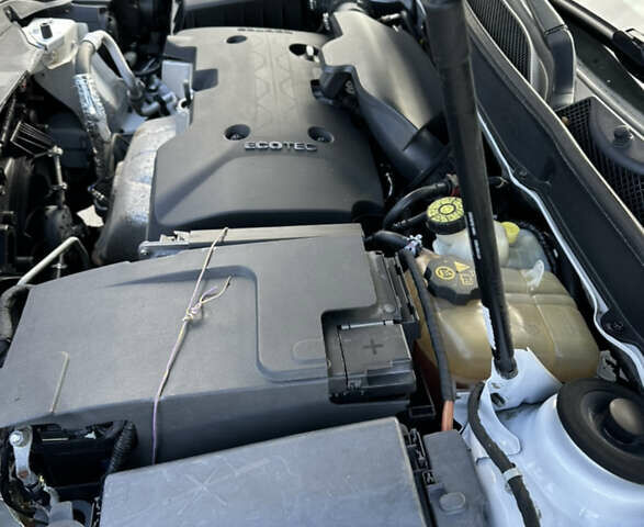 Шевроле Малибу 2014 в Ставище на Automoto.ua Белый Шевроле Малибу, объемом двигателя 2.46 л и пробегом 166 тыс. км за 7700 $, фото 33 на Automoto.ua