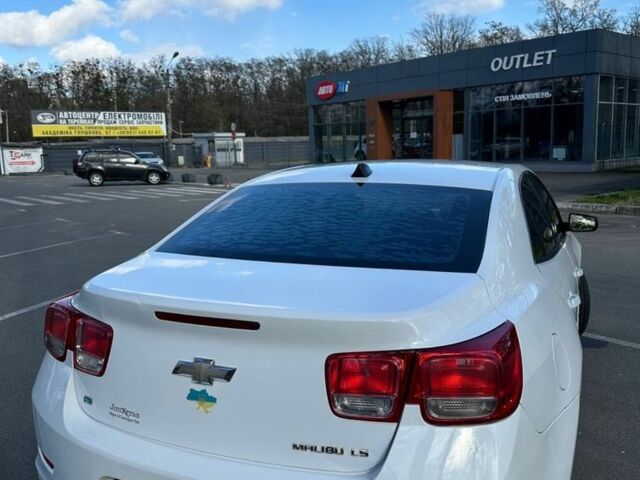 Білий Шевроле Малібу, об'ємом двигуна 2.5 л та пробігом 166 тис. км за 7150 $, фото 2 на Automoto.ua