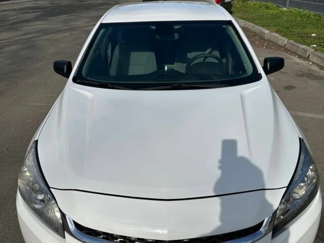 Білий Шевроле Малібу, об'ємом двигуна 2.5 л та пробігом 166 тис. км за 7150 $, фото 22 на Automoto.ua