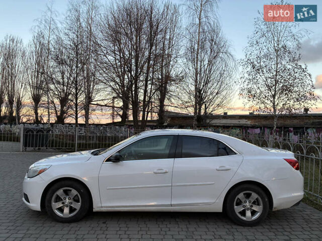 Белый Шевроле Малибу, объемом двигателя 2.46 л и пробегом 167 тыс. км за 8500 $, фото 33 на Automoto.ua