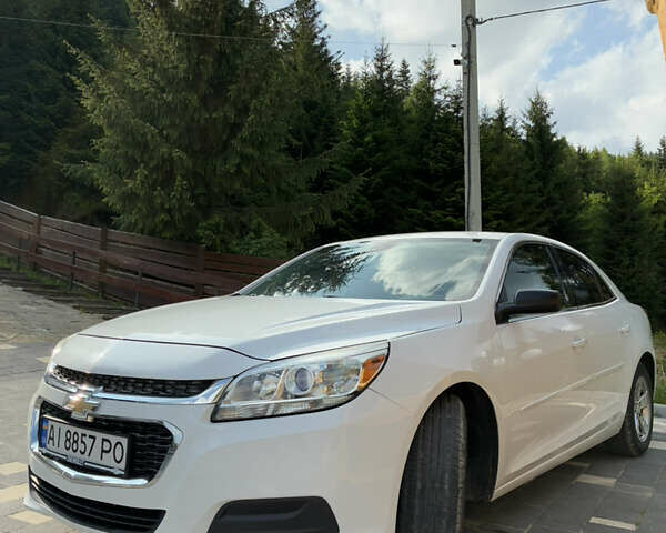 Шевроле Малибу 2014 в Ставище на Automoto.ua Белый Шевроле Малибу, объемом двигателя 2.46 л и пробегом 166 тыс. км за 7700 $, фото 25 на Automoto.ua