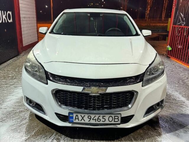 Белый Шевроле Малибу, объемом двигателя 2.5 л и пробегом 245 тыс. км за 9000 $, фото 1 на Automoto.ua