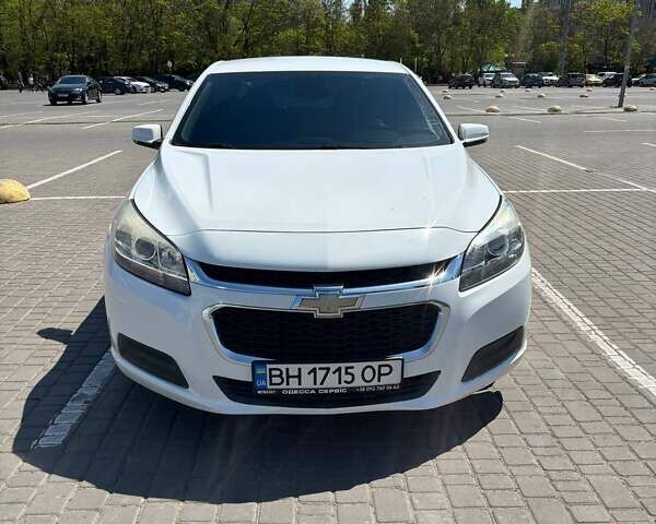 Белый Шевроле Малибу, объемом двигателя 2.5 л и пробегом 182 тыс. км за 8999 $, фото 3 на Automoto.ua