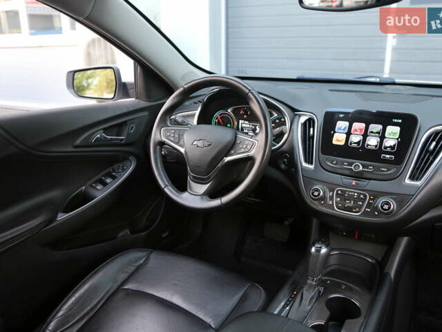 Белый Шевроле Малибу, объемом двигателя 1.8 л и пробегом 168 тыс. км за 14500 $, фото 12 на Automoto.ua