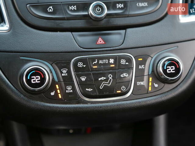 Белый Шевроле Малибу, объемом двигателя 1.8 л и пробегом 168 тыс. км за 14500 $, фото 21 на Automoto.ua