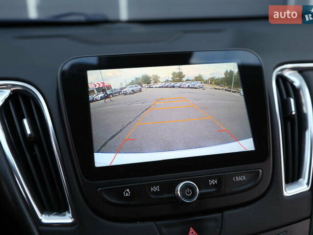 Белый Шевроле Малибу, объемом двигателя 1.8 л и пробегом 168 тыс. км за 14500 $, фото 20 на Automoto.ua