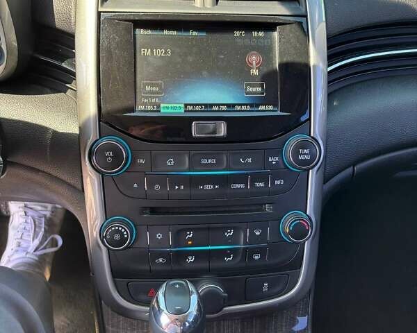 Белый Шевроле Малибу, объемом двигателя 2.5 л и пробегом 182 тыс. км за 8999 $, фото 10 на Automoto.ua